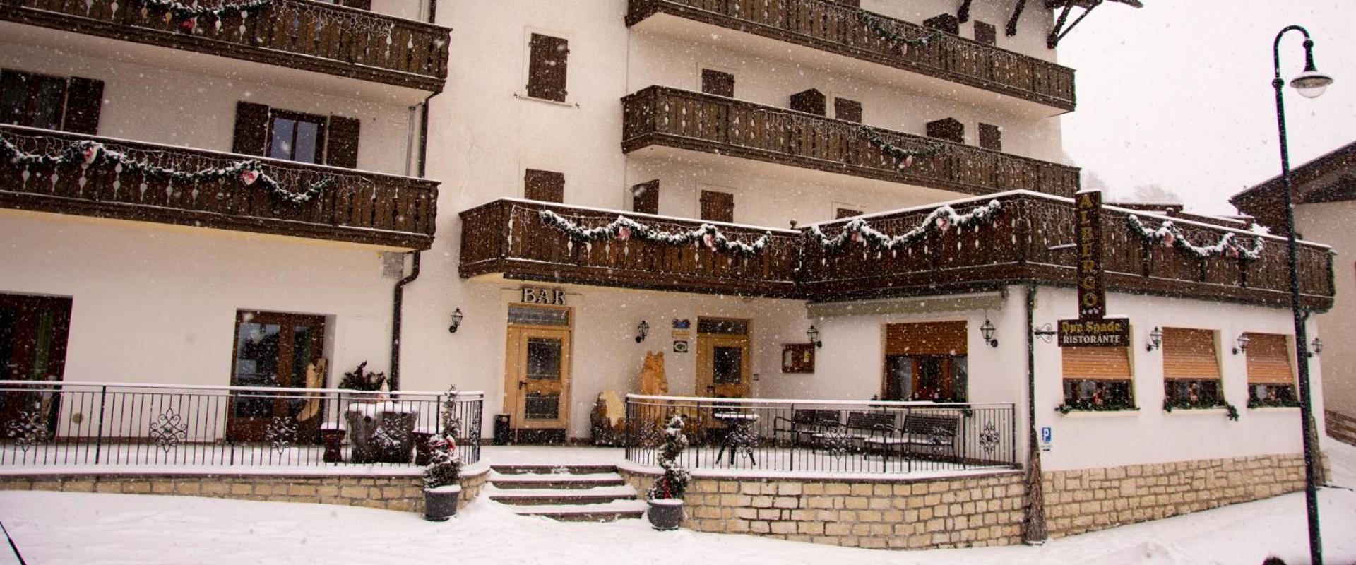 Hotel Due Spade Folgaria Exterior foto