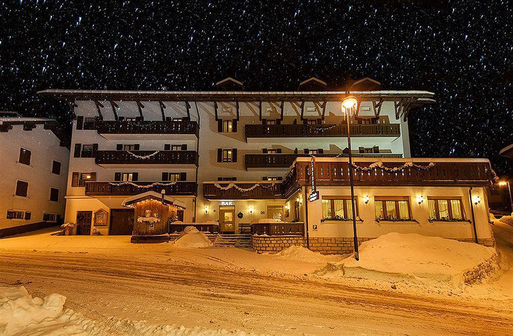 Hotel Due Spade Folgaria Exterior foto